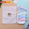 Mesa de Pastel de Cumpleaños Vajilla Cuchillo Tenedor Velas Juego de Vajilla Desechable Cuchillo Tenedor Plato Vela Juego Cuatro en Uno