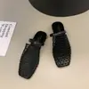 Medias Pantuflas de Malla Hueca Retro de Punta Cerrada para Mujer, Uso en Exteriores, Nuevas Sandalias Planas de Verano 2026, Sandalias de Vacaciones