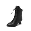 Novas Botas Curtas Femininas de Cadarço Estilo Europeu e Americano 2023, Botas Britânicas Martin com Salto Taça de Vinho, Bico Redondo, Cor Sólida, Tamanho Grande