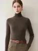 Suéter de Caxemira Novo Outono/Inverno 2026 Feminino Gola Alta Cor Sólida Outono/Inverno Emagrecedor Malha Canelada Suéter Camada Base Feminino