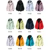 Chaqueta Gruesa con Forro de Polar para Hombre con Capucha Invierno Tres en Uno Ropa de Trabajo Abrigo Montañismo Cortavientos Exterior Personalizada