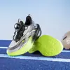 Zapatos Infantiles Transfronterizos con Hebilla Giratoria Zapatillas Modelo Nuevo Primavera 2026 Zapatos Ligeros para Correr de Niños Zapatos de Baloncesto de Suela Suave para Niños