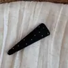 Pinza para el Cabello Triangular de Lunares Texturizada Estilo Coreano con Acabado de Alta Gama, Exquisita Pinza BB Plisada para la Frente o el Lado del Cabello, Pasador, Accesorio para el Cabello