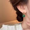 Brincos de contas redondas verdes de estilo nacional vintage feminino 2024 Novo estilo chinês de entrada brincos de luxo brincos simples de alta qualidade para mulheres
