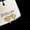 Brincos de Clipe Exquisitos com Zircônia Cintilante e Pérola para Mulheres Sem Orelhas Furadas, Brincos Elegantes de Alta Qualidade, Brincos Doces de Design Exclusivo