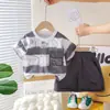 Estilo Coreano Verano Nueva Moda Tendencia Bolsillo Tridimensional Manga Corta Conjunto de Dos Piezas para Niños Ropa Infantil Niño Pequeño