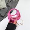 Bolsas Femininas de Moda Europeia e Americana Transfronteiriças 2025 Novo Estilo Personalizado Brilhante Elegante Bolsa de Ombro Transversal Bolsa de Bolinho de Massa de Alta Qualidade