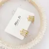 Oferta Especial Aguja de Plata Esterlina 925 Chapado en Oro Real Borla Geométrica Nuevo Diseño Pendientes de Moda Simples de Alta Calidad para Mujer