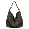 Bolsa de Hombro Cruzada para Mujer de Gran Capacidad Estilo Coreano Casual Nueva Invierno 2025 Personalidad Popular Estampado de Leopardo para Viajar