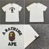 Camiseta unisex de manga curta da marca tendência BAPE, co-branded com design de camuflagem de cabeça de macaco, caimento solto de alta qualidade