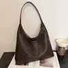 Textura de moda casual transfronteriza 2026 nuevo otoño patrón tejido simple bolso tote de gran capacidad bolso de mano bolso de hombro