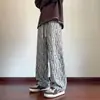Novas Calças de Veludo Cotelê Primavera e Outono para Homens, Estilo Americano High Street, Calças Retas Largas com Jacquard Estampado Integral, Branco e Cinza