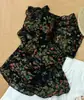 Blusa Feminina Moda Coreana Verão 2026, Design Floral com Borda Franzida, Top Emagrecedor e Estiloso