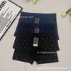 Fábrica de underwear masculino de alto volume venda direta em lote atacado de underwear masculino respirável confortável moderno estampados boxers lote misto