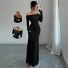 2026 Nuevo Otoño Transfronterizo de Un Hombro Moda Adelgazante Temperamento Socialité Sexy Vestido de Cadera Envuelta Ropa para Mujer