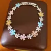 Pulsera con Cierre de Flor de Circonita Dopamina Muy Brillante Versátil Fresca Exquisita de Moda Pulsera de Lujo Ligero Tacto de Gama Alta Joyería de Mano