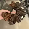 Goma para el pelo con estampado de leopardo Otoño e Invierno Nueva Dulce Fresca Y2K Chica Picante Grande para Cola de Caballo Baja Accesorio para el Cabello para Mujer