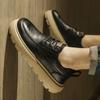 Zapatos Casuales de Moda Otoño e Invierno Color Sólido Caña Baja Pie Ancho Zapatos de Cuero Retro para Hombre de Moda con Cordones Suela Gruesa Dropshipping