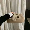 Botas de Nieve Mary Jane de Invierno Bonitas y Feas para Mujer Botines Cortos Patata Pequeña Peluda Zapatos de Algodón 2025 Dedo Gordo Engrosado con Terciopelo