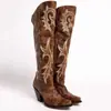 Estoque Disponível Suprimento Transfronteiriço Wish para Exportação: Botas de montaria de cano alto, salto alto, salto grosso, estilo europeu e americano, tamanhos 35-46, para 2026