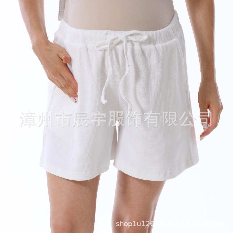 白色16.jpg