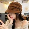 Sombrero ecuestre de gamuza para mujer, plisado, nuevo modelo otoño e invierno, adelgazante, protección UV, gorra tipo boina versátil