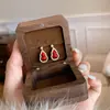 Colgante de Collar de Bayas Recubierto de Azúcar Doble Cara Nuevo Anillo Fulu de Esmalte Glaseado Chino de Nicho Pendientes de Diamante Rojo de Alta Calidad para Mujer