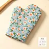 Guantes aislantes de poliéster-algodón engrosados al por mayor del fabricante para hornos de cocina, guantes y tapetes resistentes a altas temperaturas y antiquemaduras para microondas