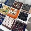 Pañuelo Cuadrado Pequeño de Imitación Seda Lana Algodón Lino, Nuevo Pañuelo de Seda Otoño e Invierno, Versátil para Viajes Diarios, Moda Retro, Chal Elegante de Alta Gama