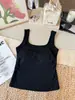 Top de Tirantes Cuadrado de Algodón Puro con Pliegues y Hombros Anchos para Mujer, Verano Dulce y Picante Rayado con Copas, Ceñido a la Cintura, Adecuado para Usar en Capas o como Prenda Exterior