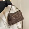 Bolsa de travesseiro oversized estilo francês retrô mais vendida internacionalmente, bolsa transversal, bolsa tote moderna e casual para o dia a dia, estilo feminino