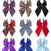 Camisa de Estilo Coreano para Mujer con Cuello Florido Estilo Academia Británica Sin Corbata Lazo Azul y Negro Profesional para Banco Hotel Azafata