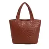 Bolsa de Mão Feminina de Grande Capacidade 2026 Outono/Inverno Nova Bolsa Versátil para o Dia a Dia Bolsa de Ombro Bolsa Saco Popular deste Ano