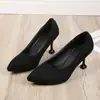 Tacones Altos de Tacón de Gato, Tacón Medio, Negro, Tacones de Aguja Profesionales para Mujer, Gamuza, Versátiles, Trabajo, Etiqueta Estudiantil, Entrevista, Zapatos de Vestir Formales para Mujer