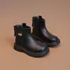 Vestido Retro Infantil Dr. Botas Martens 2026 Novidades Primavera/Verão Moda Infantil Botas de Algodão Versáteis para Crianças de Média e Mais Velhas Solado Macio Botas de Cano Curto de Couro