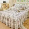 Faldón de cama acolchado 100% algodón, una sola pieza, estilo pastoral, engrosado y cálido, juego de colcha de tres piezas, resistente a la suciedad y al polvo, adecuado para comercio transfronterizo, compresible