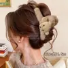 Presilha de Cabelo de Pelúcia de Alto Padrão Novo Estilo 2026 Feminina, Presilha de Tubarão para a Parte de Trás da Cabeça, Acessório de Cabelo Peludo para Outono e Inverno