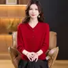 Novas roupas de outono e inverno para mães de meia-idade, suéter quente estilo chinês, plus size 2026, blusa básica da moda para mulheres de meia-idade, suéter versátil