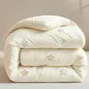 Colcha de fibra de soja grado A para maternidad e infantil, colcha suave y acogedora de primera calidad para primavera/otoño, colcha gruesa de invierno, núcleo de colcha para dormitorio estudiantil