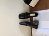 Sapatos femininos de couro macio com bico quadrado estilo coreano para o trabalho, com uma única tira de fivela, sapatos Mary Jane, sapatos pequenos de couro estilosos e elegantes para primavera e outono