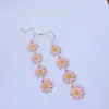 Pendientes colgantes de gancho para oreja con diseño de margarita fresca, moda creativa personalizada, lujo ligero, alta calidad, para mujer, combinan con todo, color gota de aceite