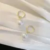 Pendientes Versátiles de Estilo Similar a Liu Yifei, Coreanos de Nicho, para Mujer, Clips para Orejas Elegantes y Simples, Pendientes de Perla, Suministro en Vivo
