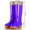 Botas de lluvia para mujer al por mayor tubo alto tubo medio moda forro de polar zapatos de goma para trabajo en cocina botas de lluvia zapatos de agua cálidos antideslizantes adulto