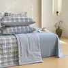 Novo Estilo Minimalista Conjunto de Colcha de Verão, Colcha Simples de Ar Condicionado de Quatro Peças, Versão A Bicolor, Colcha Fina de Algodão Lavável de Verão, Lavável à Máquina