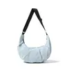 Bolsa de Ombro Masculina Simples e Estilosa 2026 Nova de Nylon Versátil para Fitness Bolsa Dumpling Grande Capacidade Bolsa Transversal Bolsa para Ciclismo