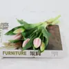 Mini pegamento suave 5 capullos de tulipán PU modelo para el hogar decoración de habitación fotografía fábrica flor de simulación tacto hidratante