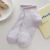 Meias Sociais Femininas de Cor Sólida Cor Dopamina, Resistentes ao Odor, Absorventes de Suor, Meias Cano Curto, Meias de Algodão Atacado, Indústria de Meias de Zhuji, Estilo Fino