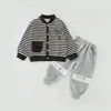 Roupas de bebê, uniformes de beisebol de primavera, conjuntos casuais de duas peças para meninos e meninas, moletons infantis, calças de outono para bebê