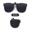 Gafas de sol plegables portátiles para adultos, nuevas, modernas, con clip, resistentes a los rayos UV, para miopía, con clip polarizado especial SSS16