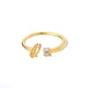 Anel de letra AliExpress 26 letras AZ banhado a ouro 18K anel neutro anel de dedo criativo joias por atacado